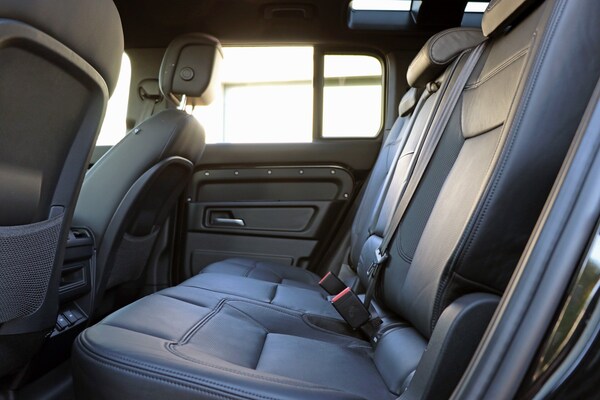 Used Land Rover Defender 110 2025 for sale - 75422492: Photo 14