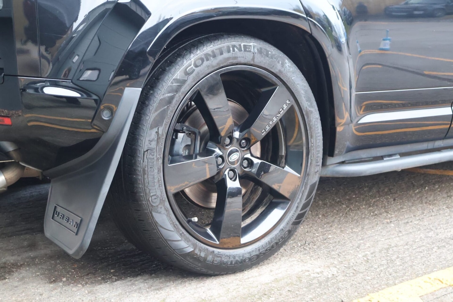 Used Land Rover Defender 2023 for sale - 76957117: Photo 12