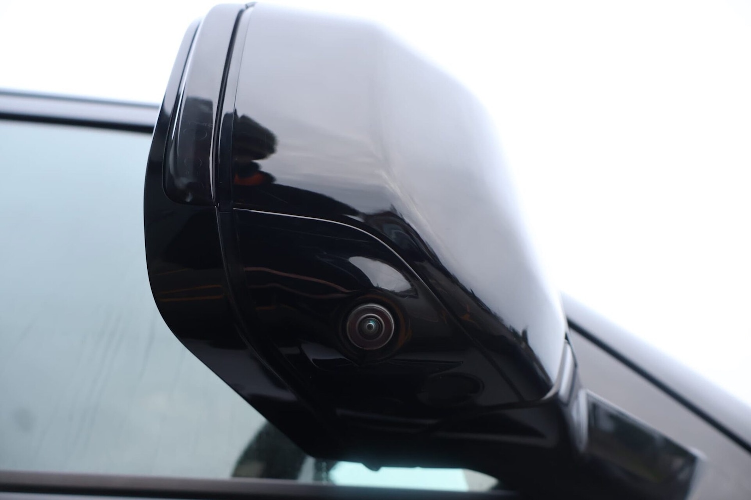 Used Land Rover Defender 2023 for sale - 76957117: Photo 18