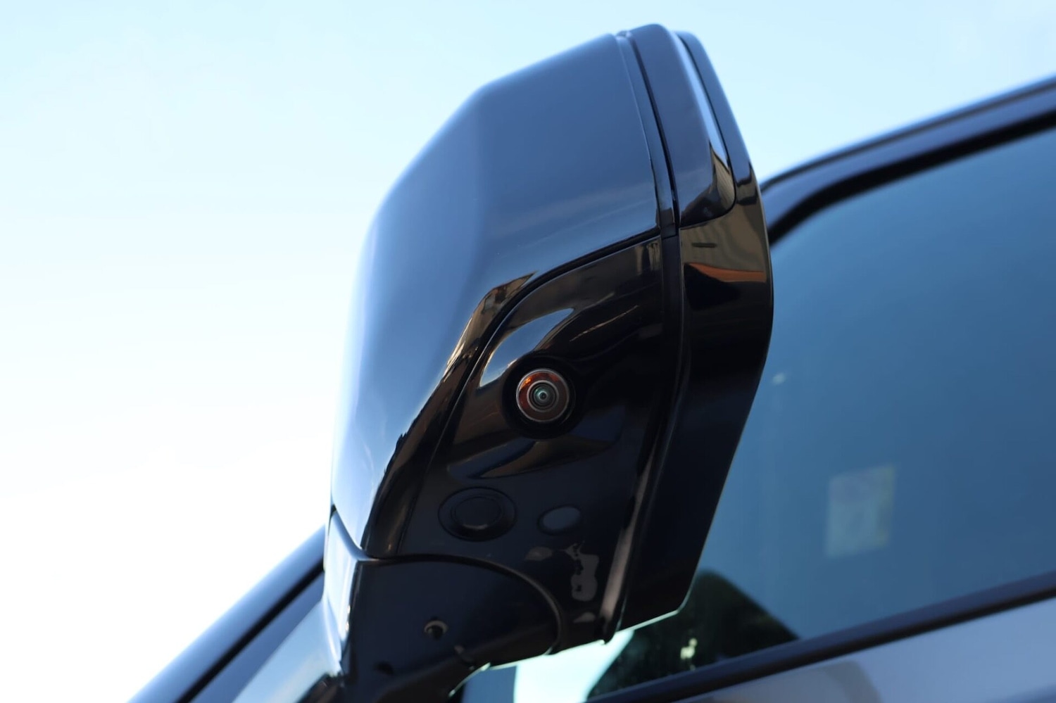 Used Land Rover Defender 2021 for sale - 76662578: Photo 13