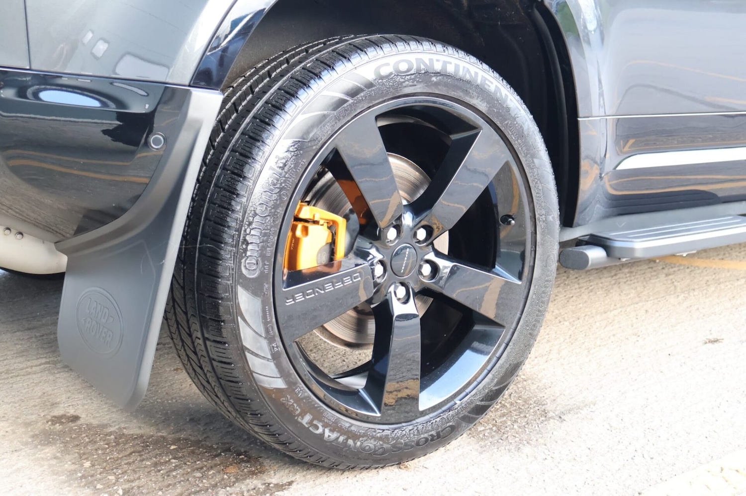 Used Land Rover Defender 110 2023 for sale - 77742661: Photo 10