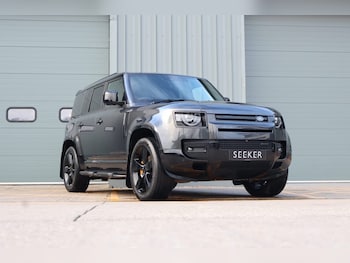 Used Land Rover Defender 110 2023 for sale - 77742661: Photo