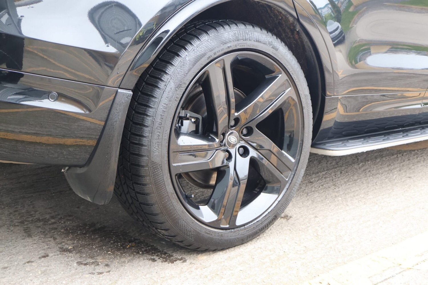 Used Land Rover Discovery 2023 for sale - 77873518: Photo 11