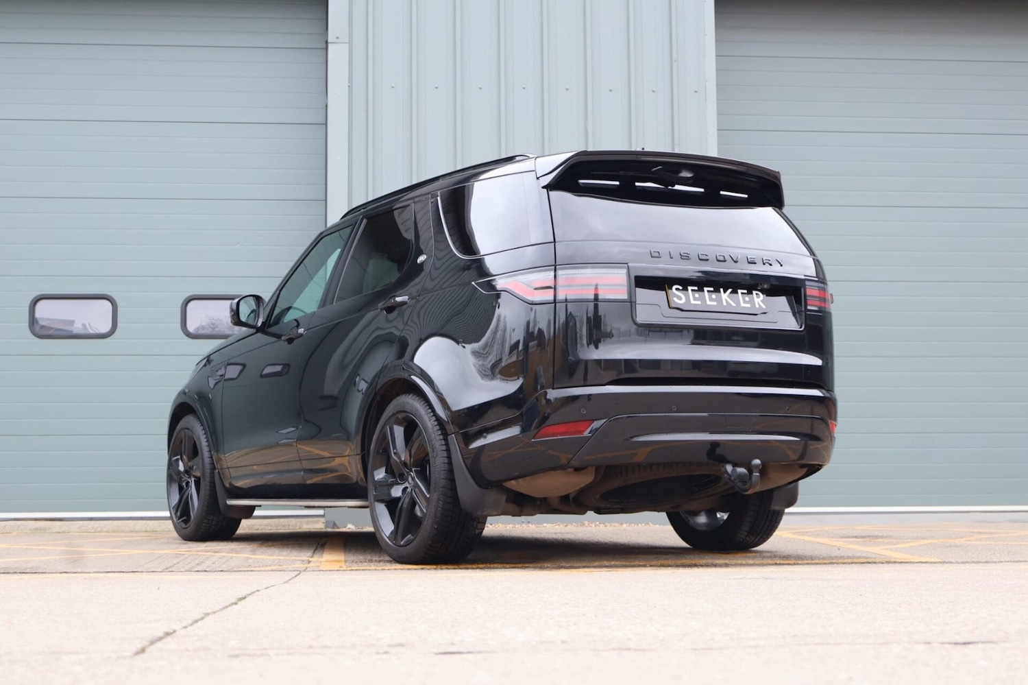 Used Land Rover Discovery 2023 for sale - 77873518: Photo 7