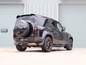 Used Land Rover Defender 2023 for sale - 78755547: Photo