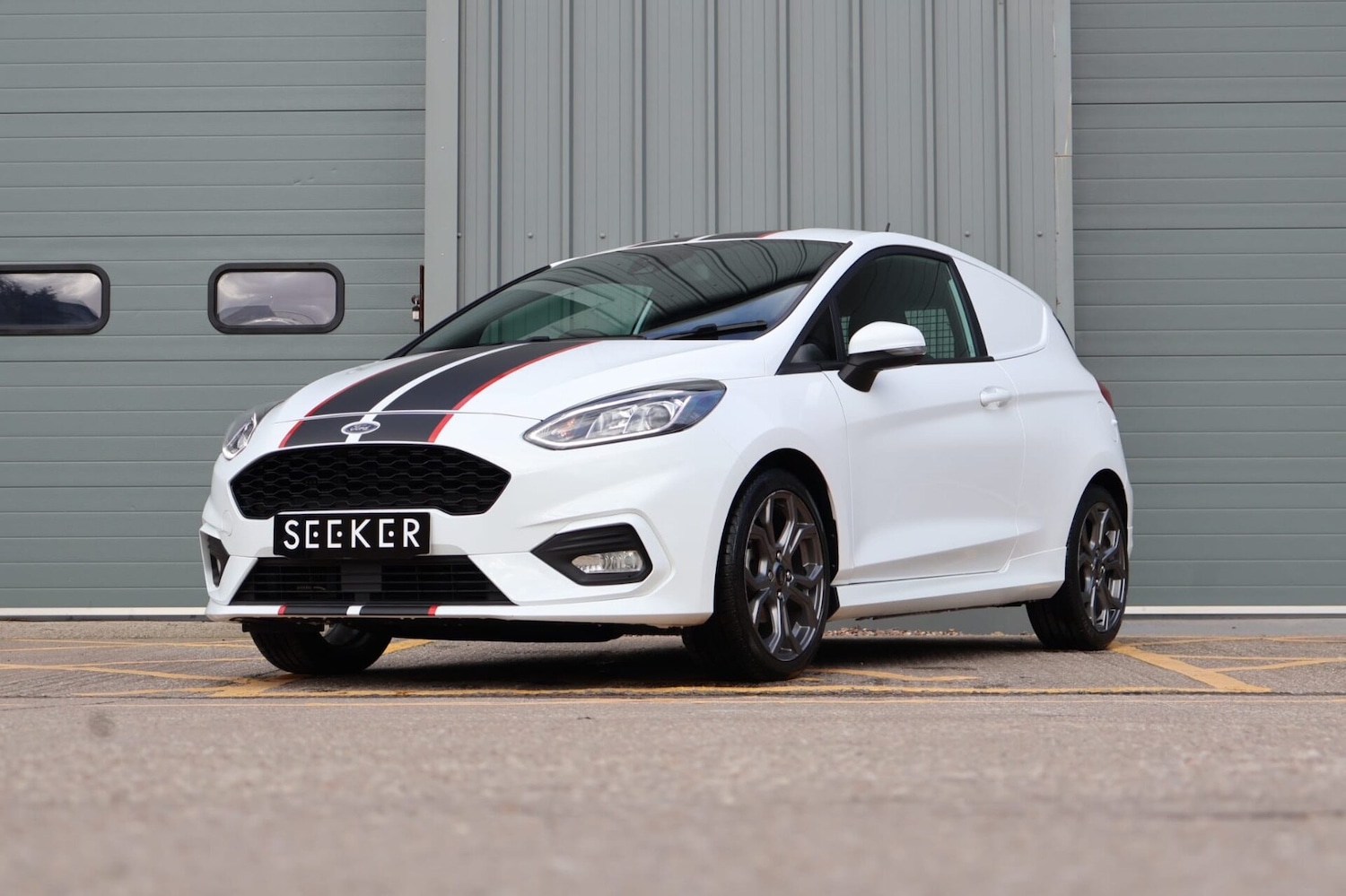 Used Ford Fiesta Van 2022 for sale - 77649950: Photo 3