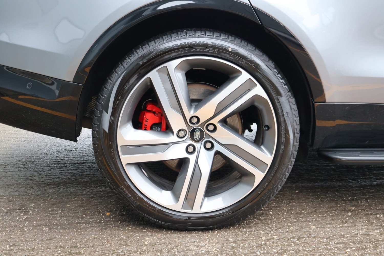 Used Land Rover Discovery 2025 for sale - 77391789: Photo 8