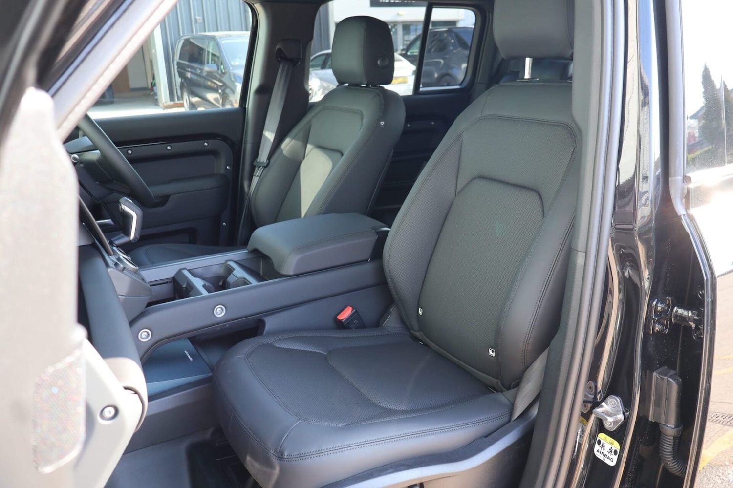 Used Land Rover Defender 2026 for sale - 77774580: Photo 23