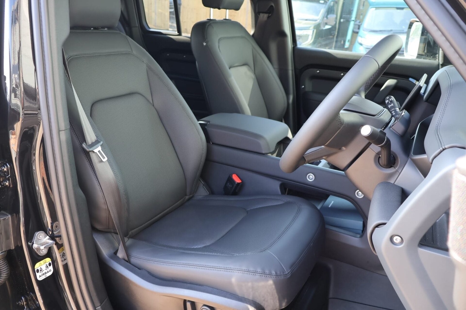 Used Land Rover Defender 2026 for sale - 77774580: Photo 24