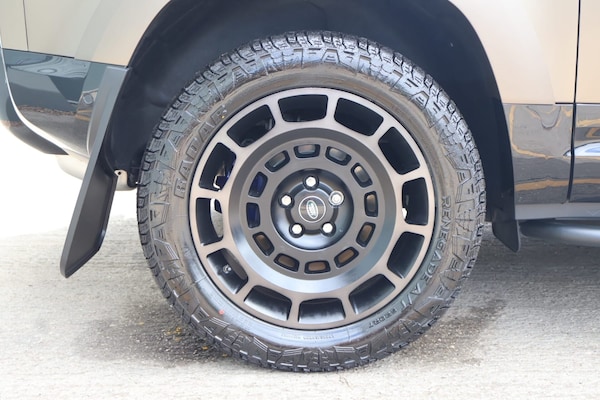 Used Land Rover Defender 90 2025 for sale - 75426539: Photo 12