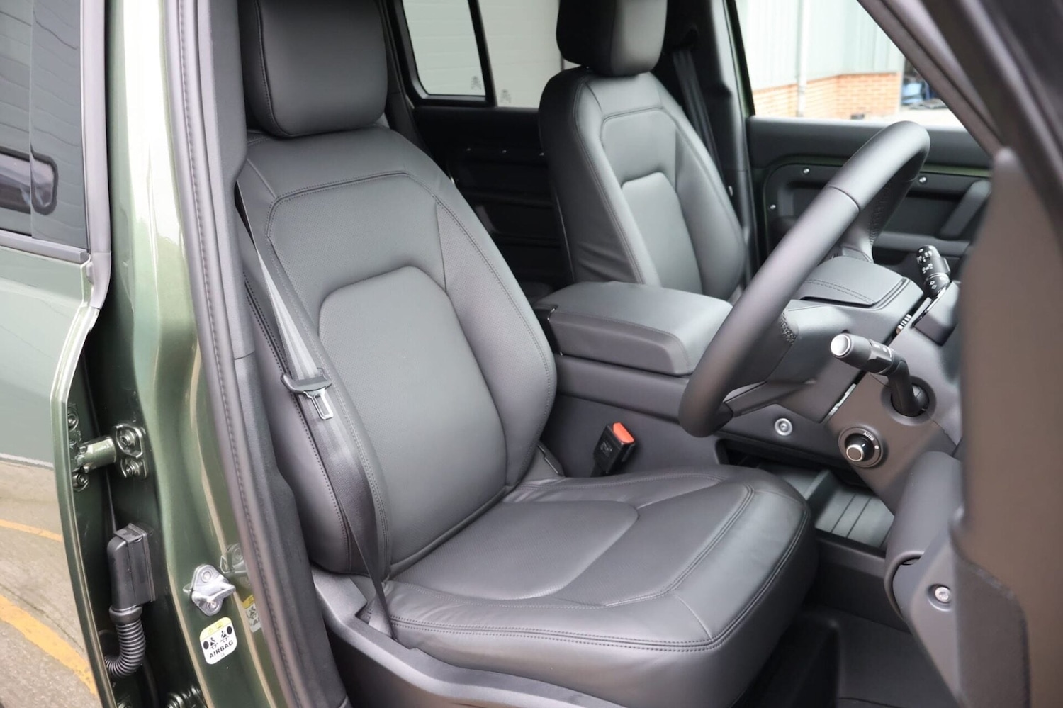 Used Land Rover Defender 2026 for sale - 77689397: Photo 17