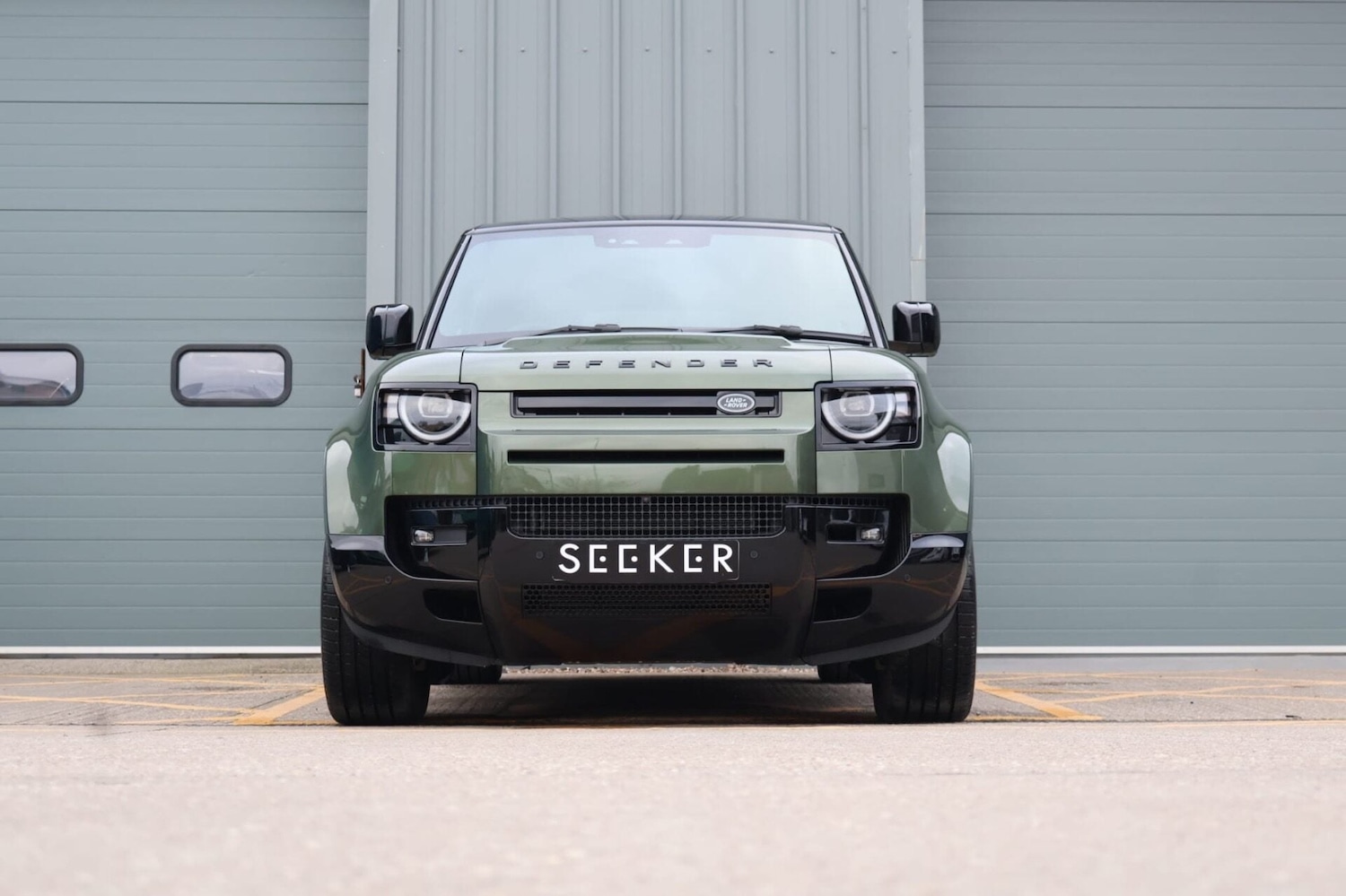 Used Land Rover Defender 2026 for sale - 77689397: Photo 2