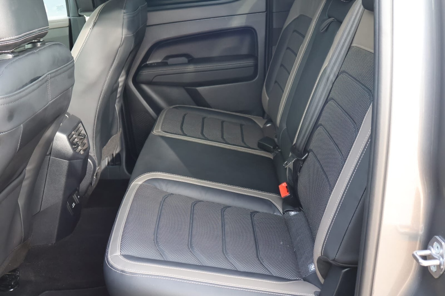 Used Volkswagen Amarok 2024 for sale - 77011706: Photo 17