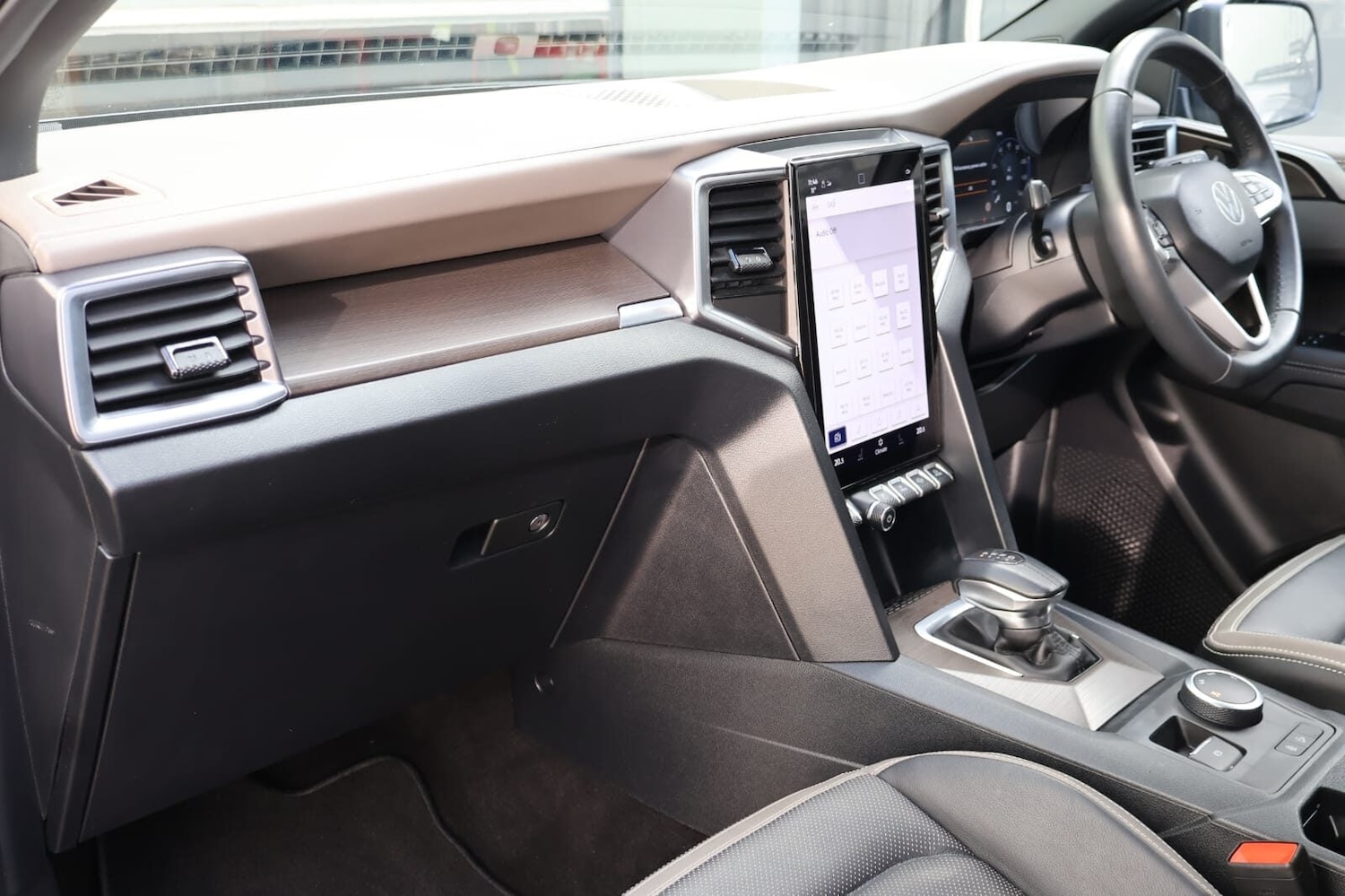 Used Volkswagen Amarok 2024 for sale - 77011706: Photo 20