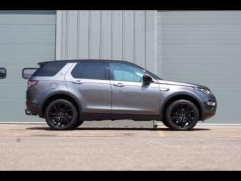 Used Land Rover Discovery Sport 2016 for sale - 74938265: Photo