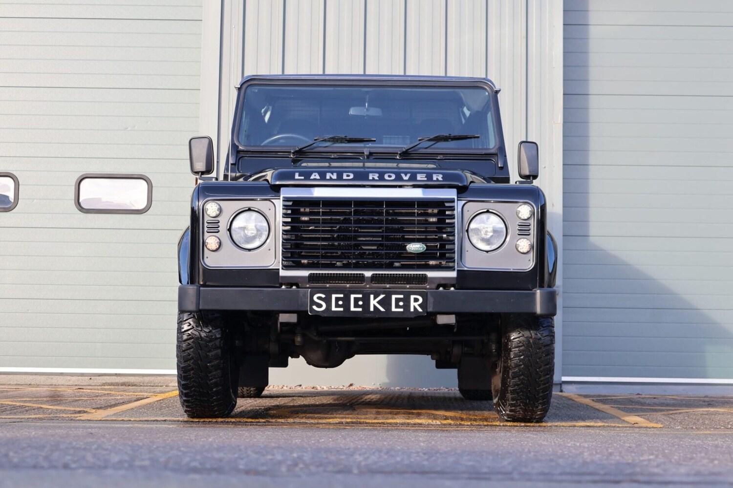 Used Land Rover Defender 2013 for sale - 77663601: Photo 6