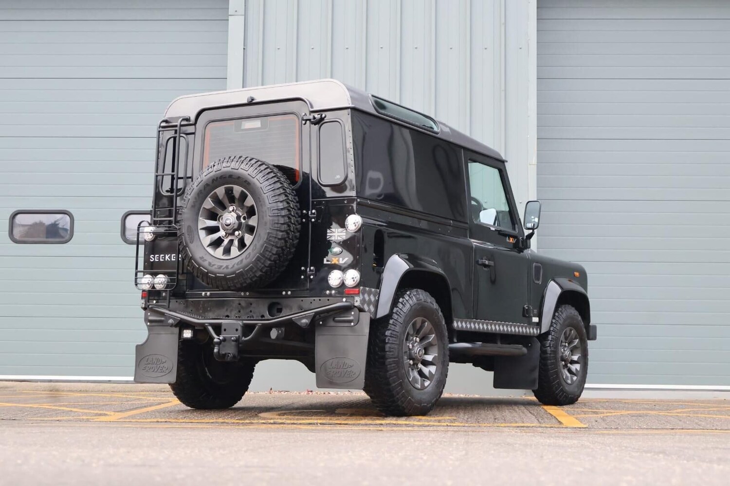 Used Land Rover Defender 2013 for sale - 77663601: Photo 8