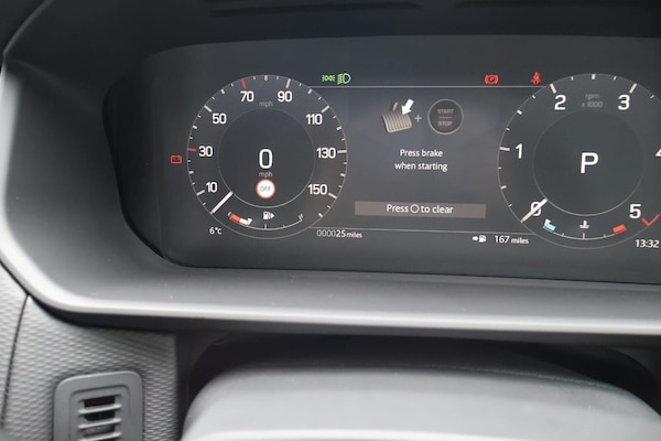 Used Land Rover Discovery 2024 for sale - 74205345: Photo 11