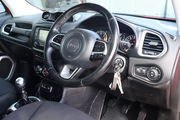 Used Jeep Renegade 2015 for sale - 76035672: Photo 11