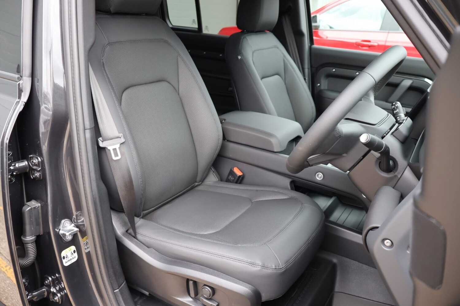 Used Land Rover Defender 2026 for sale - 77602134: Photo 12