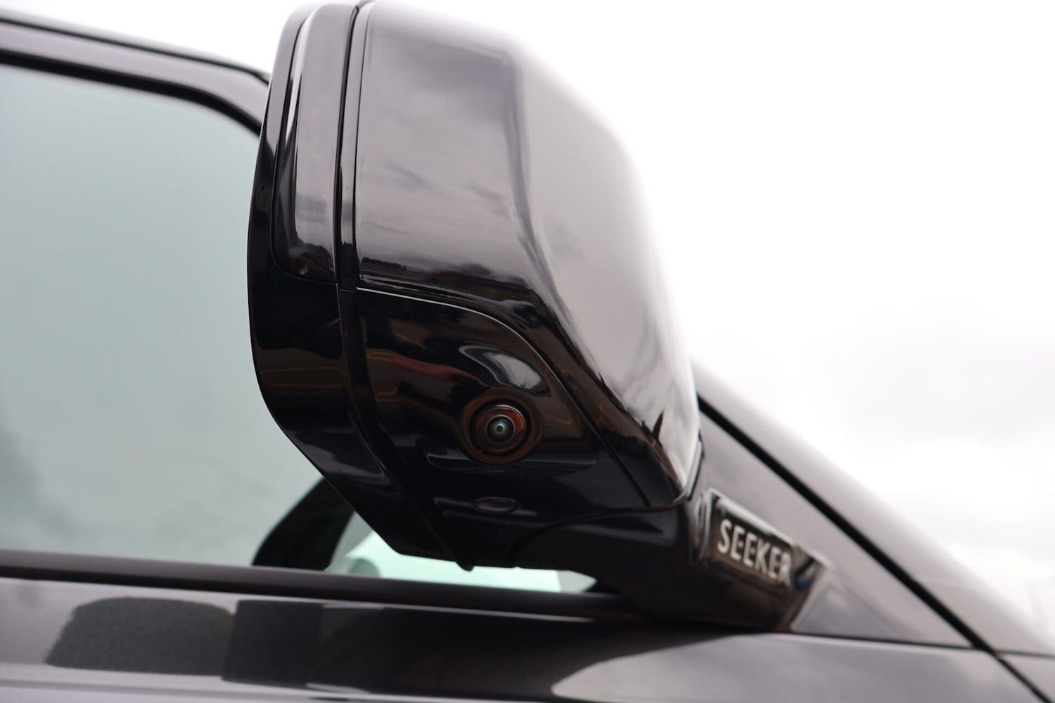 Used Land Rover Defender 2026 for sale - 77602134: Photo 5