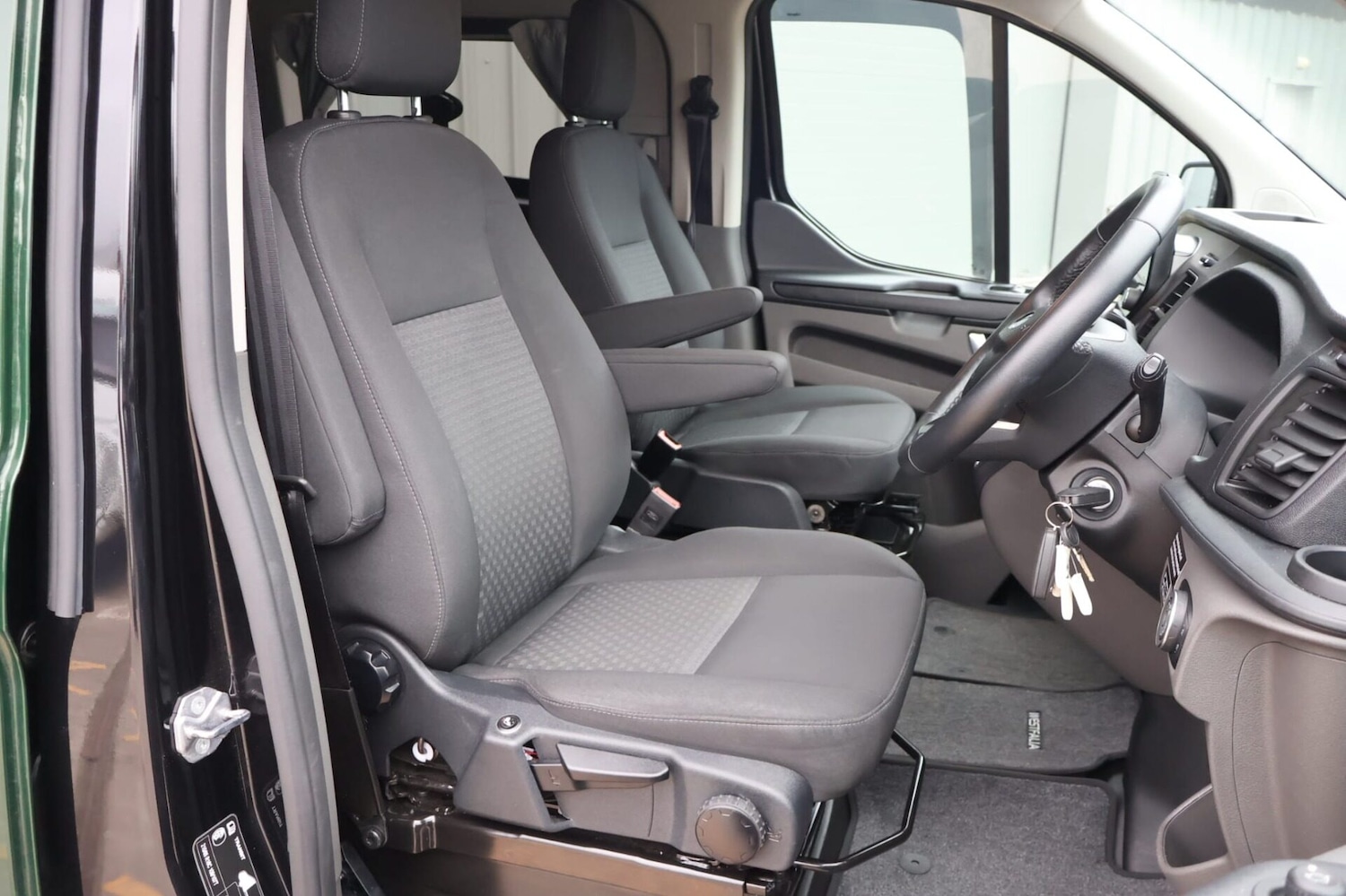 Used Ford Transit Custom 2022 for sale - 76553792: Photo 29