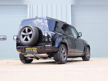 Used Land Rover Defender 110 2026 for sale - 79379348: Photo