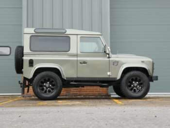 Used Land Rover Defender 90 2016 for sale - 74817548: Photo