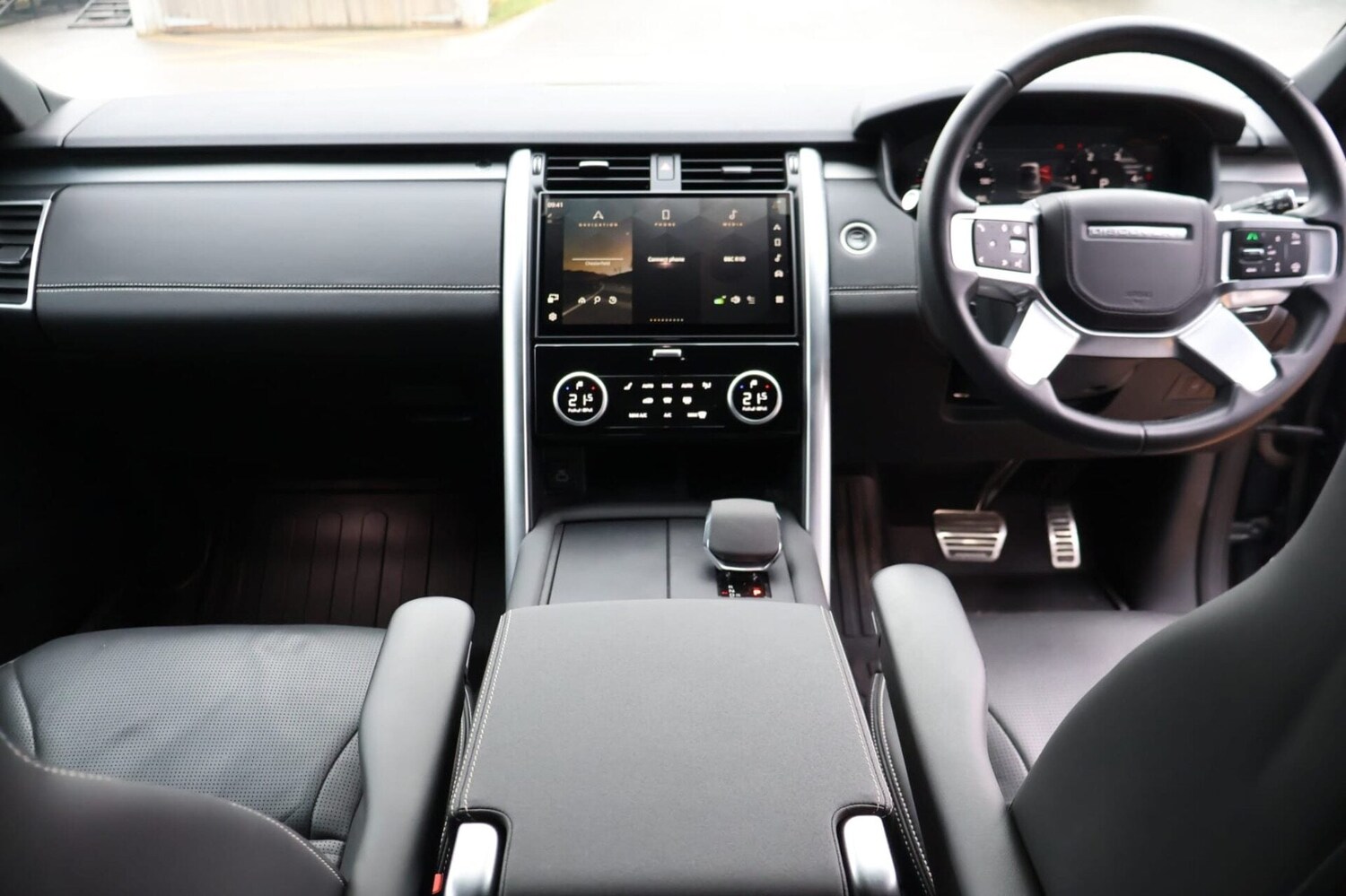 Used Land Rover Discovery 2023 for sale - 77417077: Photo 24