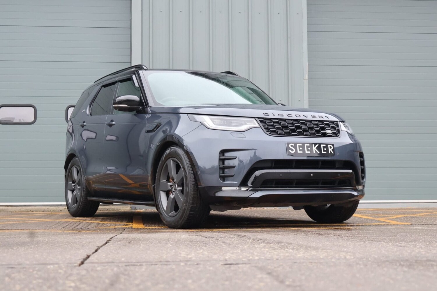 Used Land Rover Discovery 2023 for sale - 77417077: Photo 3