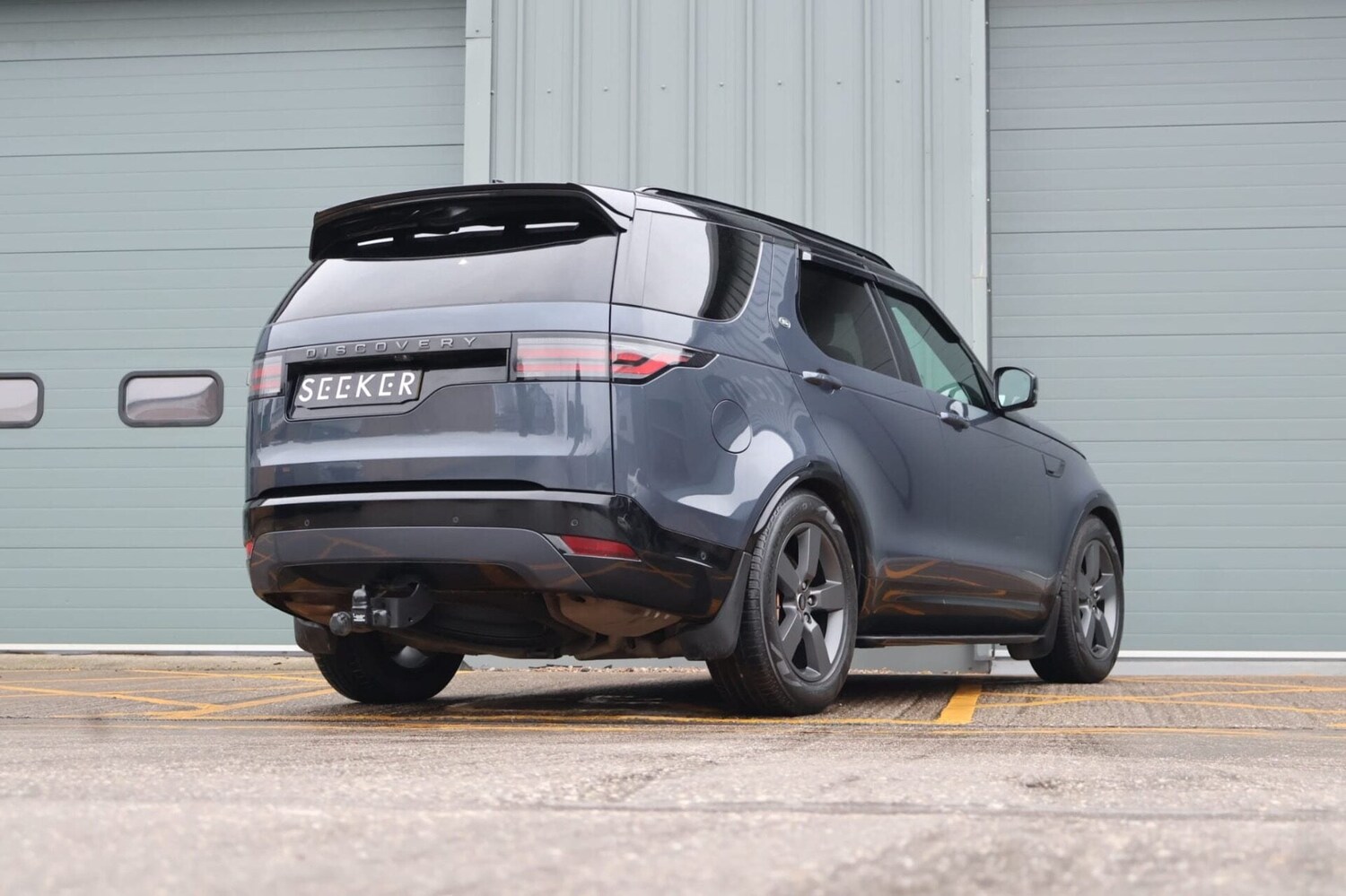 Used Land Rover Discovery 2023 for sale - 77417077: Photo 4