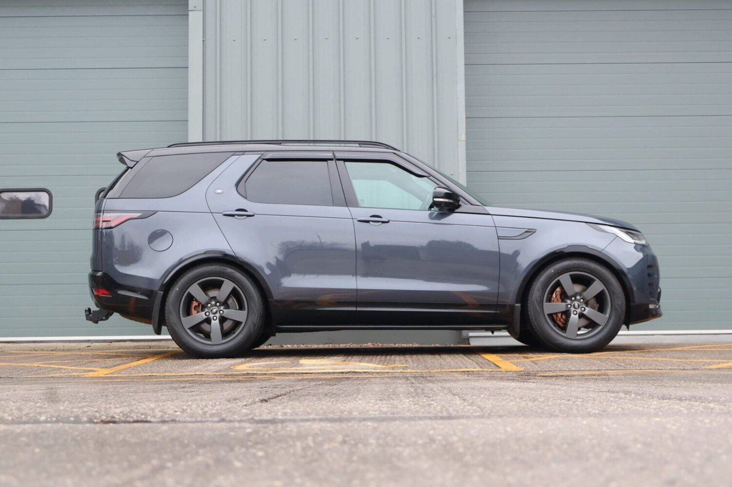 Used Land Rover Discovery 2023 for sale - 77417077: Photo 7