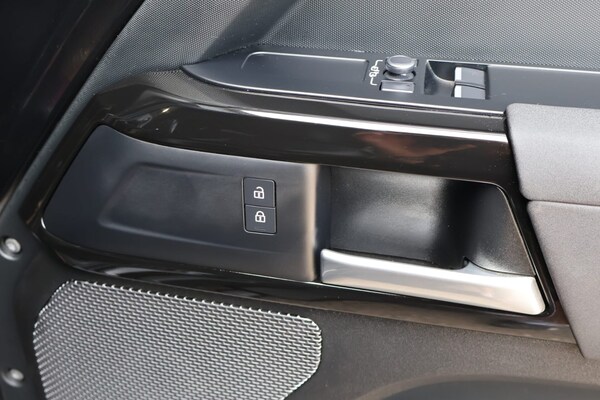 Used Land Rover Defender 90 2022 for sale - 75426372: Photo 21