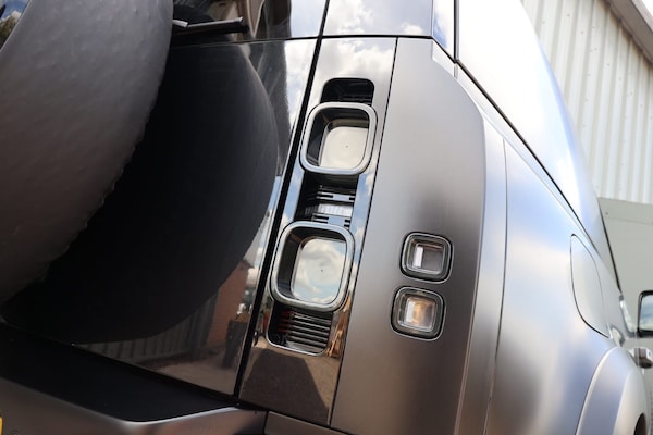 Used Land Rover Defender 90 2022 for sale - 75426372: Photo 29