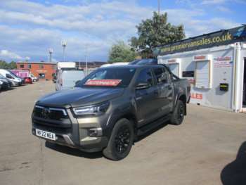 2022 (22) - 2.8 D-4D Invincible X Pickup Double Cab Automatic 4WD Euro 6 (205 Bhp ) Ful 4-Door