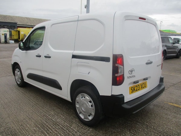 Used Toyota ProAce 2023 for sale - 74734863: Photo 13