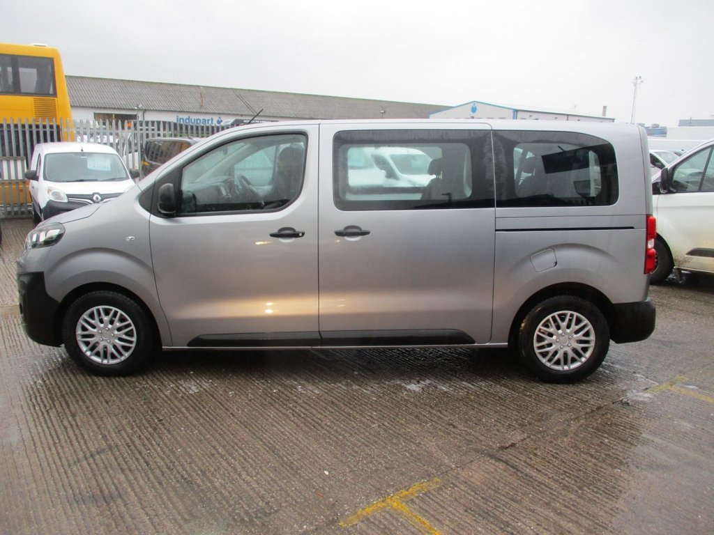 Used Vauxhall Vivaro Life 2022 for sale - 77693077: Photo 8