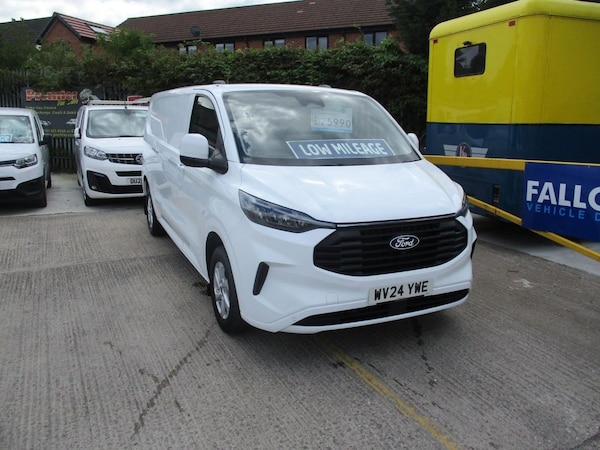 Used Ford Transit Custom 2024 for sale - 75456701: Photo 1