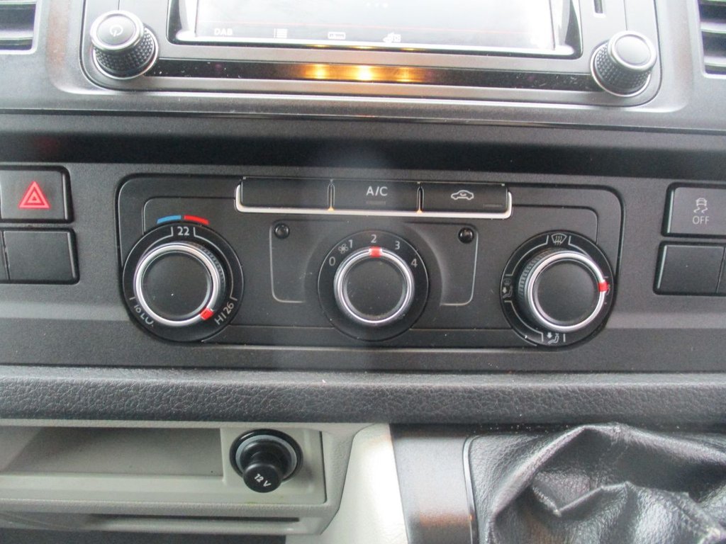 Used Volkswagen Transporter 2019 for sale - 77121810: Photo 12