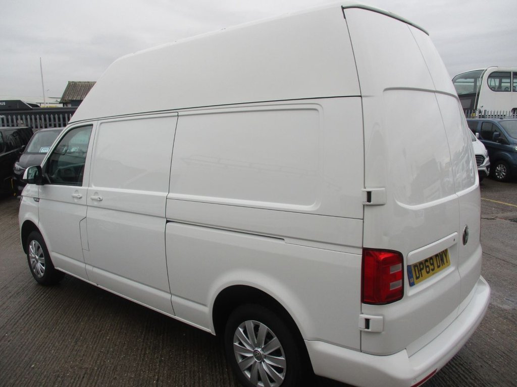 Used Volkswagen Transporter 2019 for sale - 77121810: Photo 4