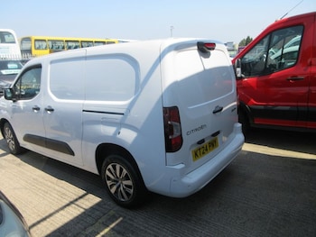 Used Citroen Berlingo 2024 for sale - 79482162: Photo