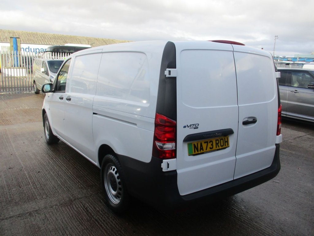Used Mercedes-Benz Vito 2023 for sale - 77437325: Photo 3