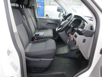 Used Volkswagen Transporter 2023 for sale - 79244606: Photo