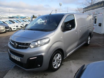 Vauxhall Vivaro feature image