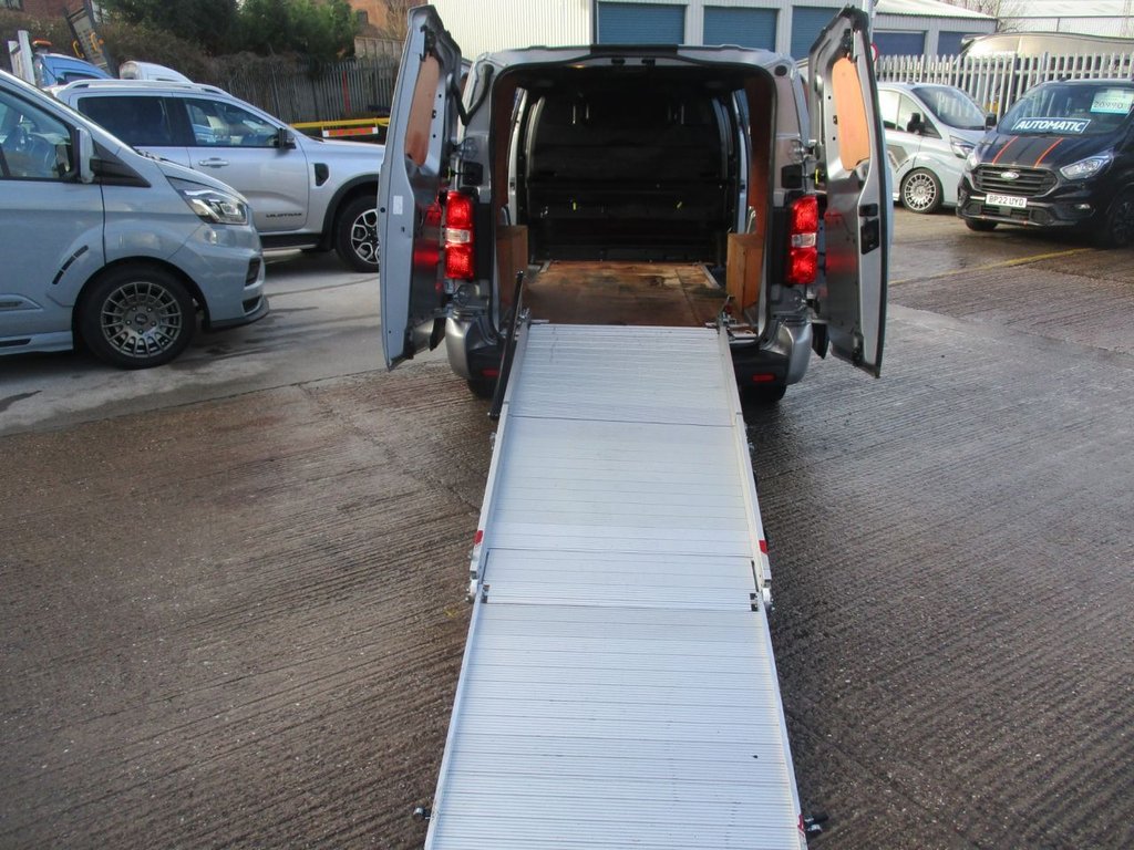 Used Vauxhall Vivaro 2022 for sale - 77384585: Photo 3