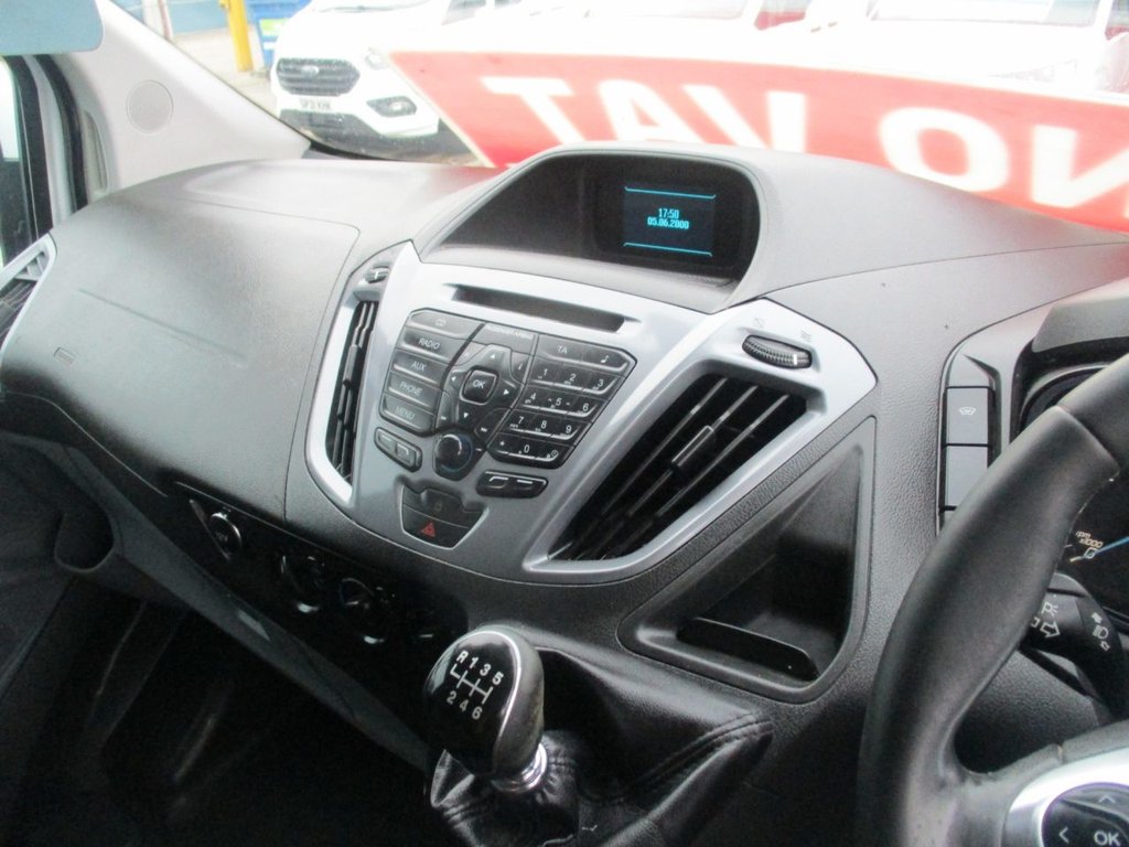 Used Ford Transit Custom 2015 for sale - 76147860: Photo 10