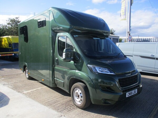Used Peugeot Boxer 2018 for sale - 76056866: Photo 2