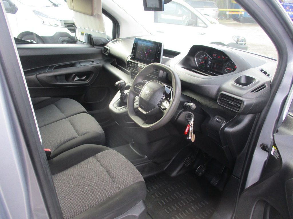 Used Peugeot Partner 2022 for sale - 76406949: Photo 11