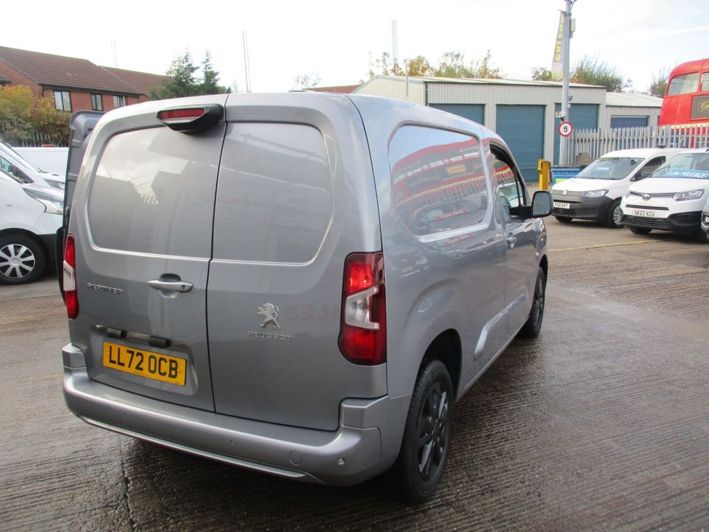 Used Peugeot Partner 2022 for sale - 76406949: Photo 5