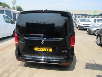 Used Mercedes-Benz V-Class 2019 for sale - 79244891: Photo